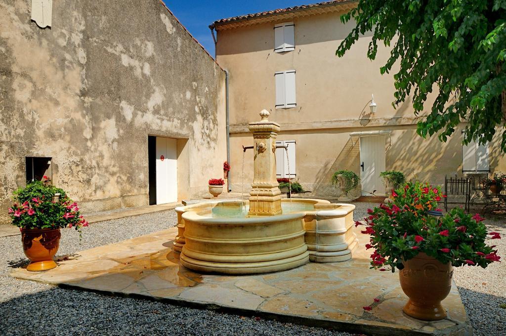 Domaine De Majastre Bed & Breakfast Bauduen Exterior photo